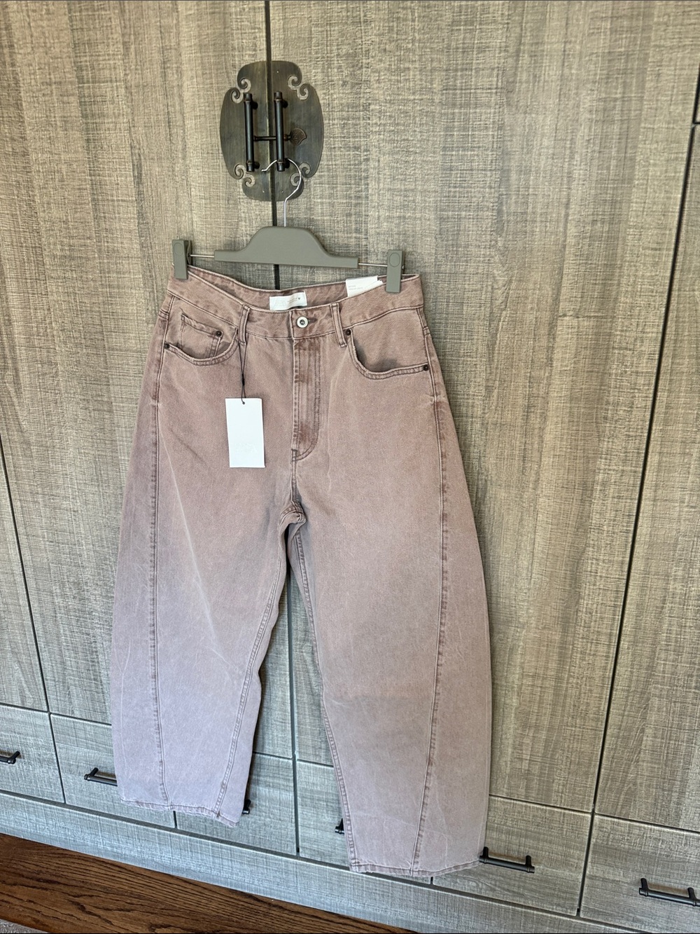 Zara Mid Rise Baggy Balloon Jeans - Picture 8 of 17